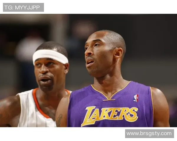 湖人对阵山猫精彩直播回顾与赛后分析全方位解读比赛亮点